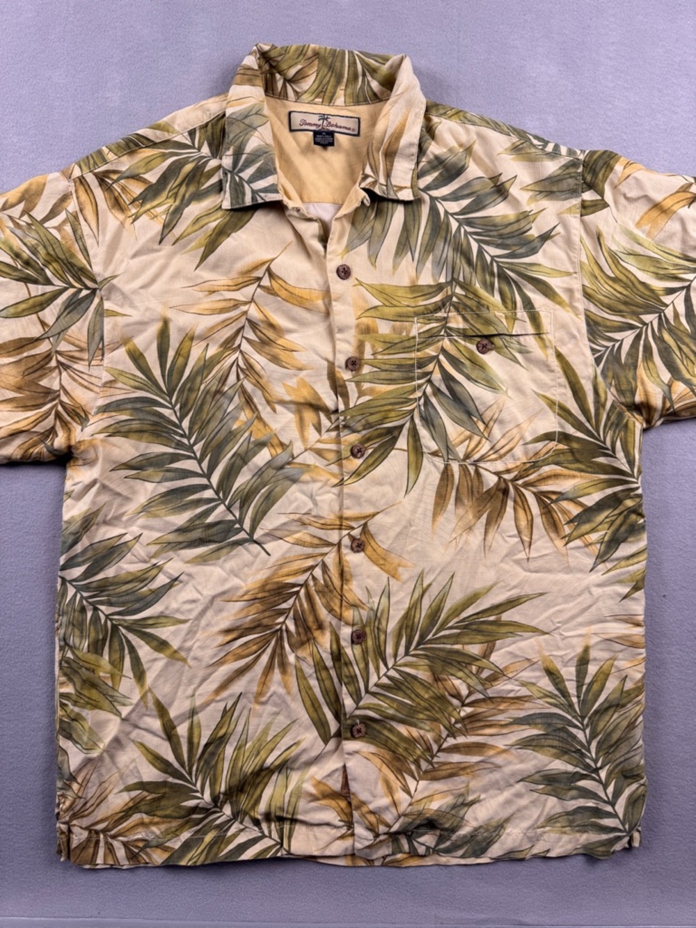Tommy Bahama Mens Medium Green Yellow Silk Floral Hawaiian Button Up Tropical